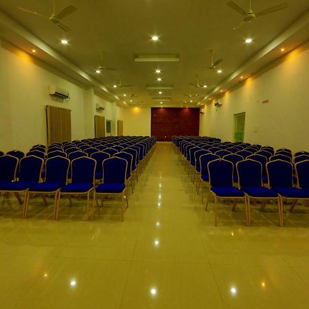 Sara Hotels And Apartments Nedumbassery Luaran gambar