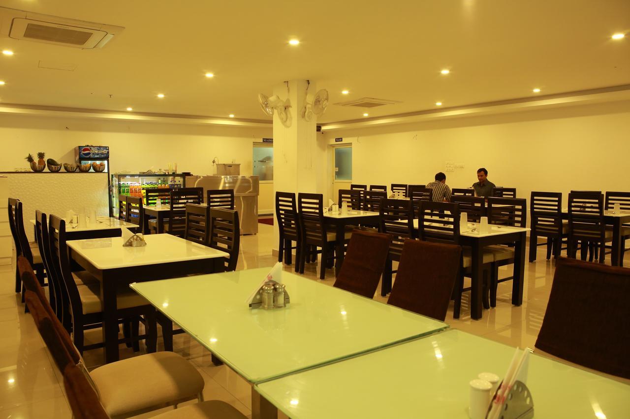 Sara Hotels And Apartments Nedumbassery Luaran gambar