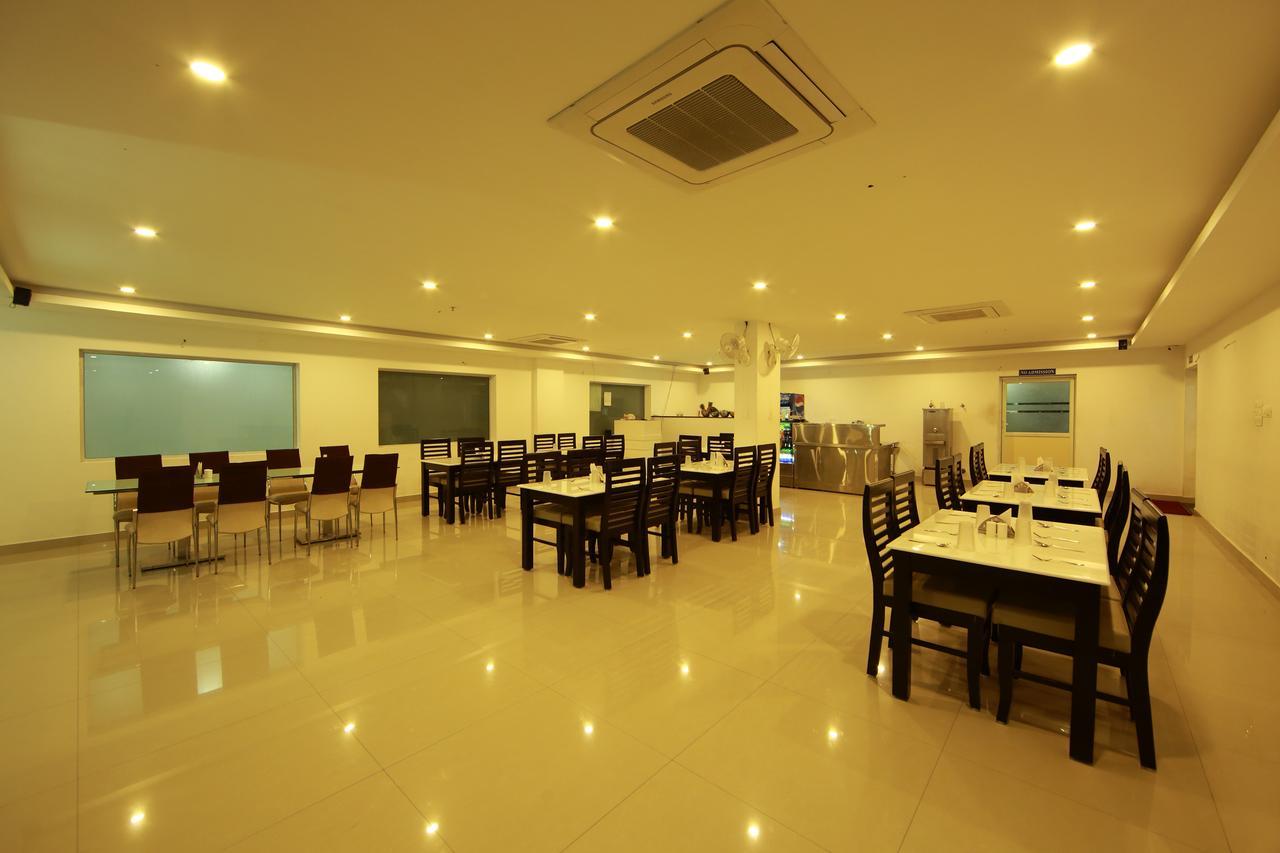 Sara Hotels And Apartments Nedumbassery Luaran gambar