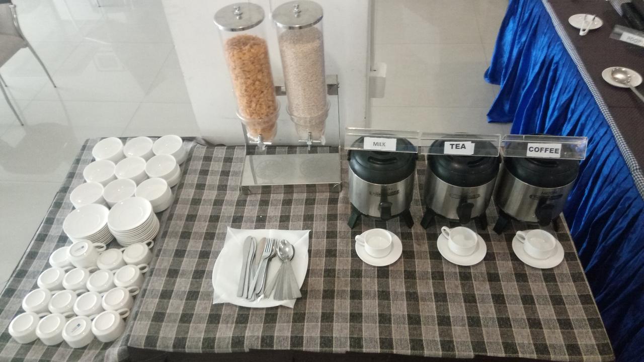 Sara Hotels And Apartments Nedumbassery Luaran gambar